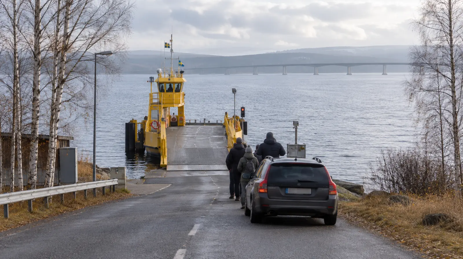 Strömsundsborna får gå och cykla på bron från fredag